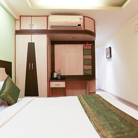 Hotel Treebo Trip Grand Regency à Bangalore Extérieur photo