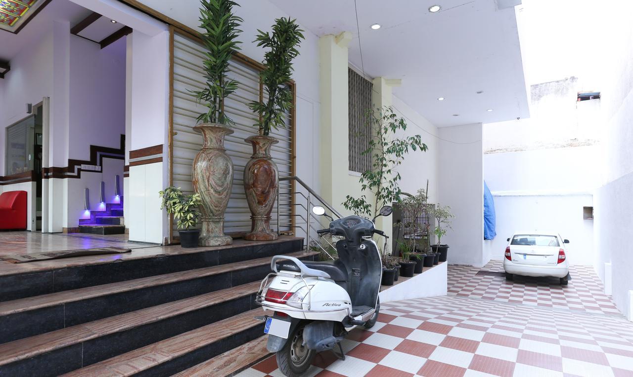 Hotel Treebo Trip Grand Regency à Bangalore Extérieur photo